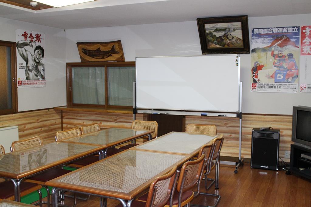 ホテル中の島別館 Sobetsu Exterior photo